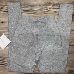 Beyond Yoga Spacedye Spin Out Leggings XS Grey High Waisted 7/8 NWT